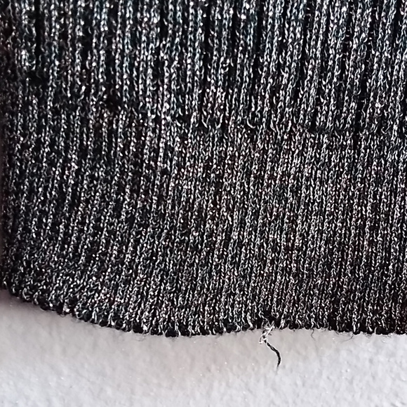 H&M Sweater Crop Top - Picture 5 of 5